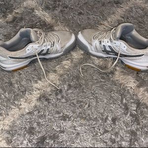 ASICS White Volleyball Shoes 8